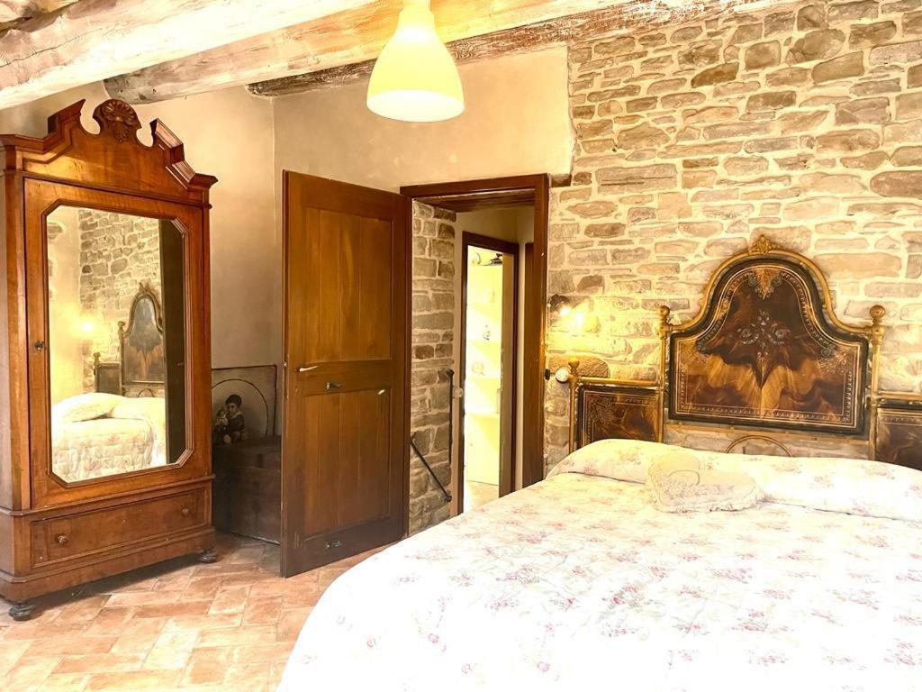 Agriturismo Biologico Castello Della Pieve Mercatello sul Metauro Экстерьер фото