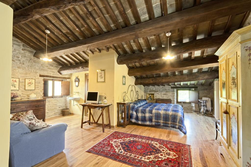 Agriturismo Biologico Castello Della Pieve Mercatello sul Metauro Экстерьер фото